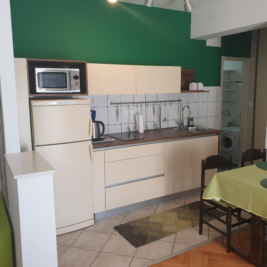House Maric Apartment โปเรช ภายนอก รูปภาพ