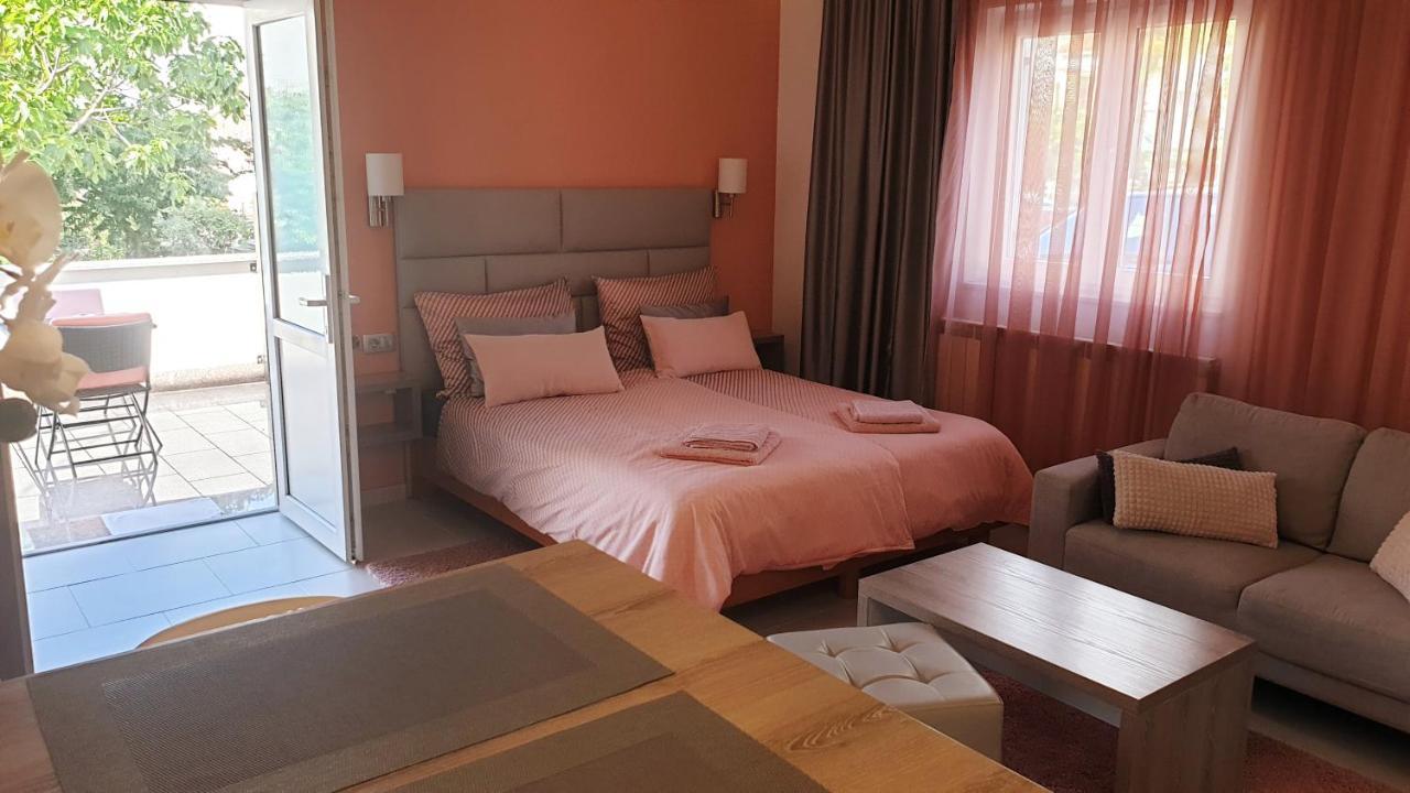 House Maric Apartment โปเรช ภายนอก รูปภาพ