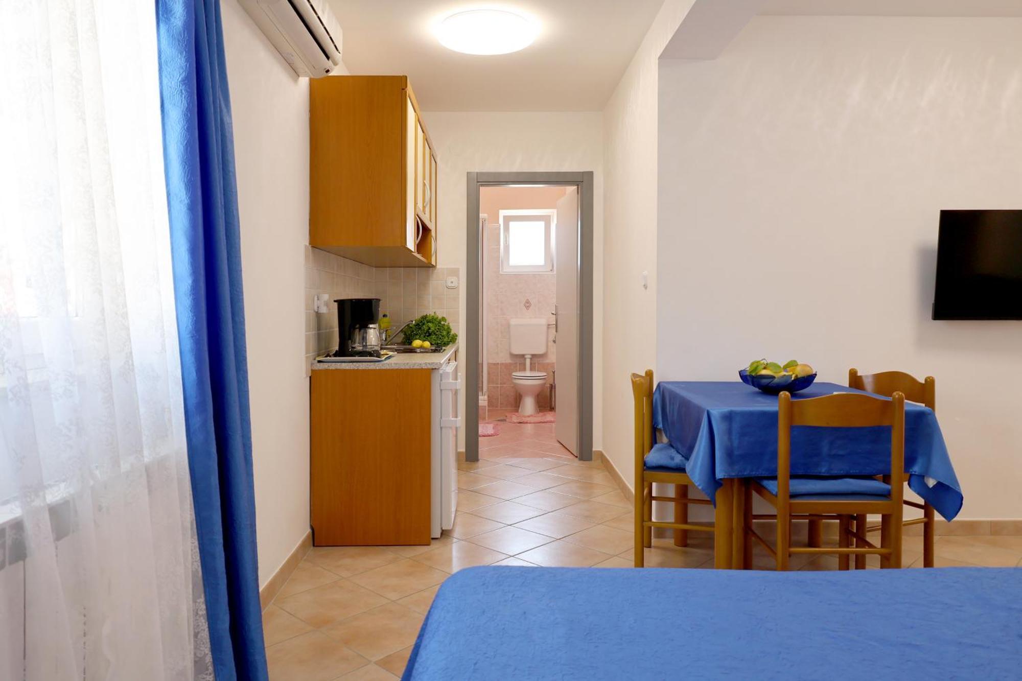 House Maric Apartment โปเรช ภายนอก รูปภาพ